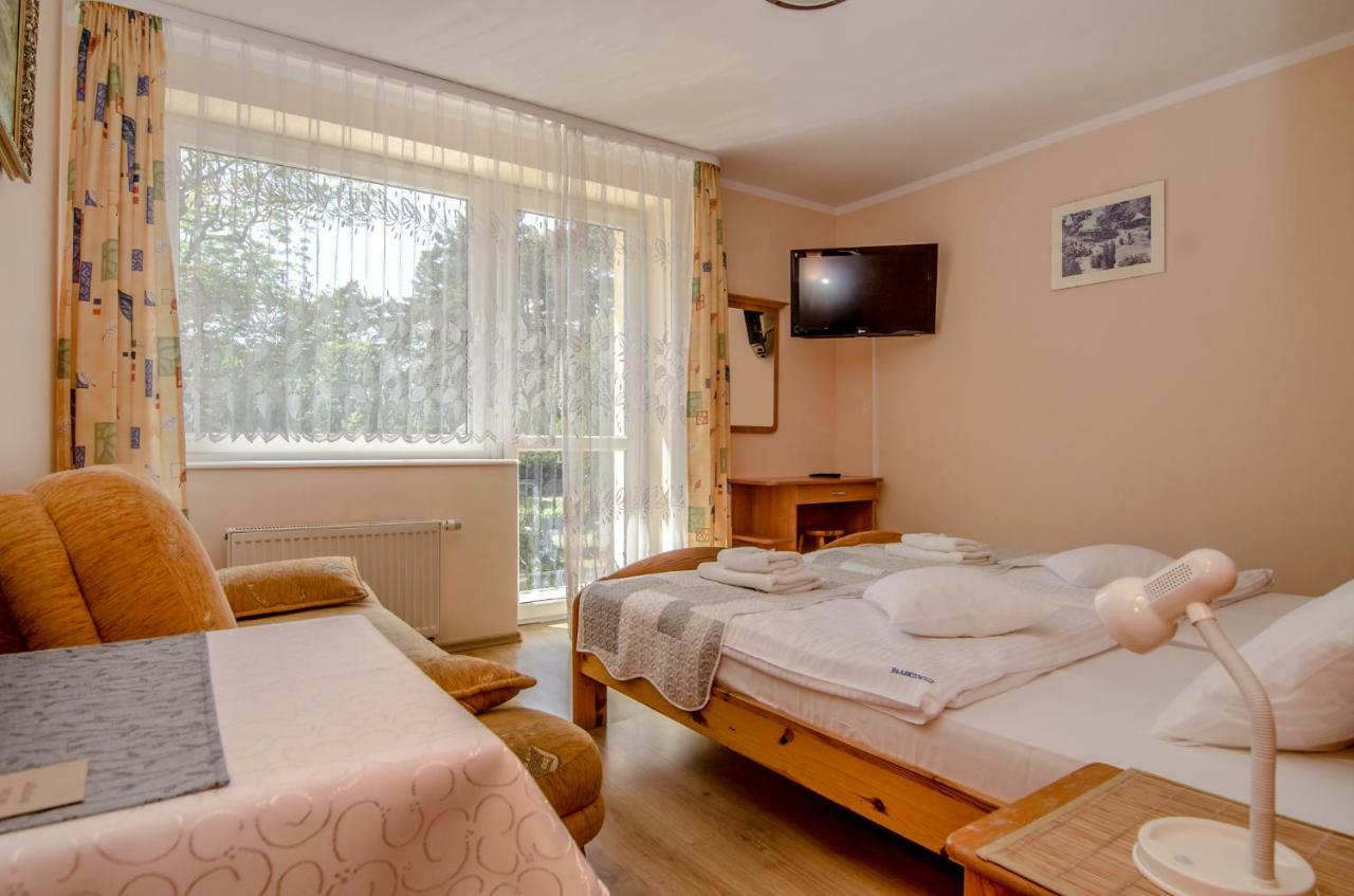 Bed and Breakfast D.L.Blazkiewicz Mielno  Exterior foto